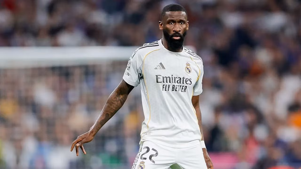antonio-rudiger-bayern-munich-dapat-giveaway-dari-real-madrid.jpg