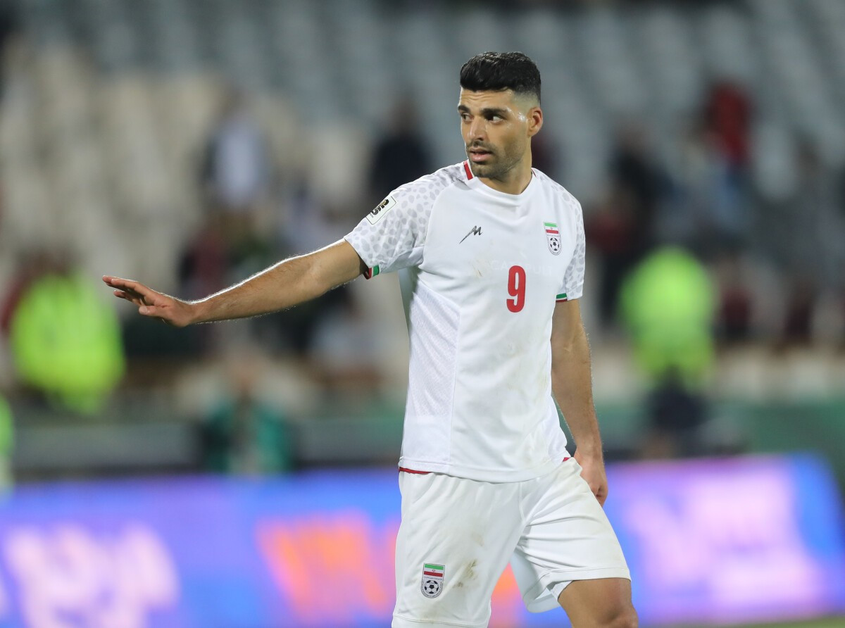 mehdi-taremi-ir-iran-player-focus.jpg