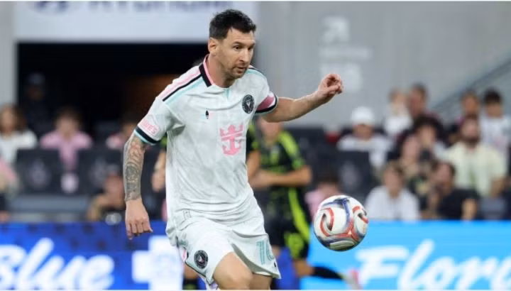 lionel-messi-2295921.jpg