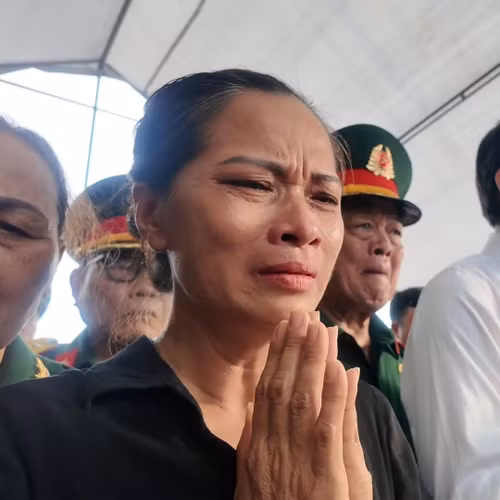 58 năm dưới lòng hang Đá Sập, các liệt sĩ trở về trong nước mắt đồng đội