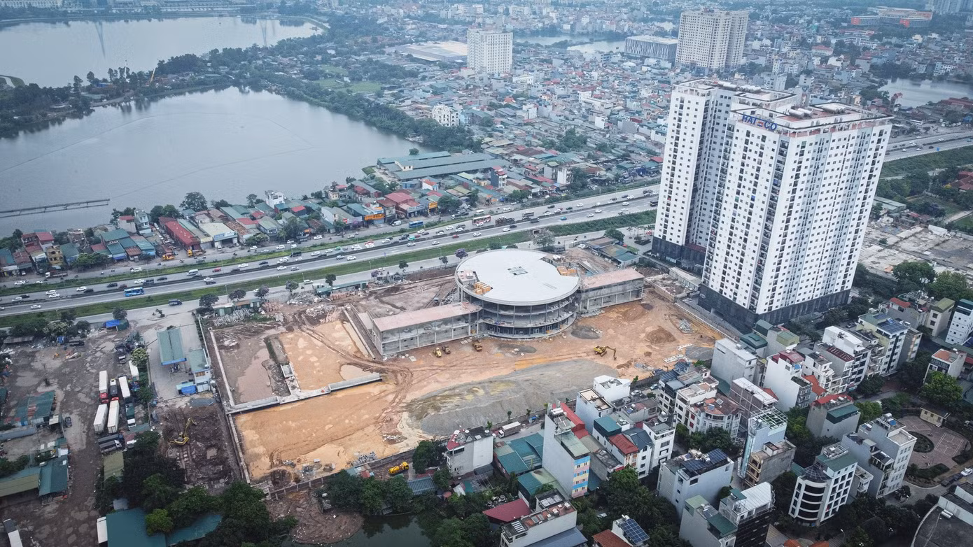 Hiện, bến xe khách Yên Sở đang được đẩy nhanh tiến độ để sớm đưa vào vận hành trong quý II/2026.