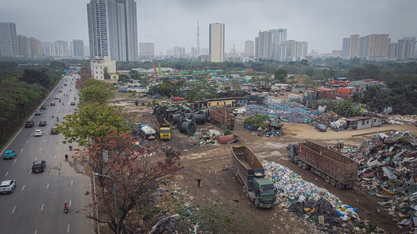 Khu đất nông nghiệp có nhiều diện tích bị chiếm dụng để kinh doanh từ trước năm 2014 và có cả những vi phạm phát sinh từ năm 2018 đến nay.