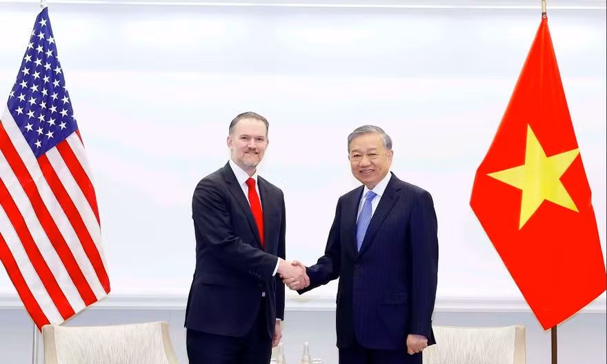 Sự chuyển hướng chiến lược trong quan hệ Việt - Mỹ