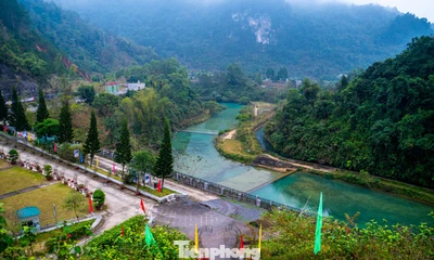 Đến thăm Pác Bó - nơi Bác Hồ trở về lãnh đạo cách mạng Việt Nam