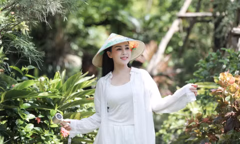 Khu nhà vườn 25.000 m2 của ca sĩ Khánh Ly 