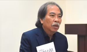 Mang thơ xuống hầm mỏ