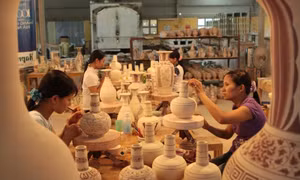 Giữ 'mạch sống' làng nghề trong thời đại mới