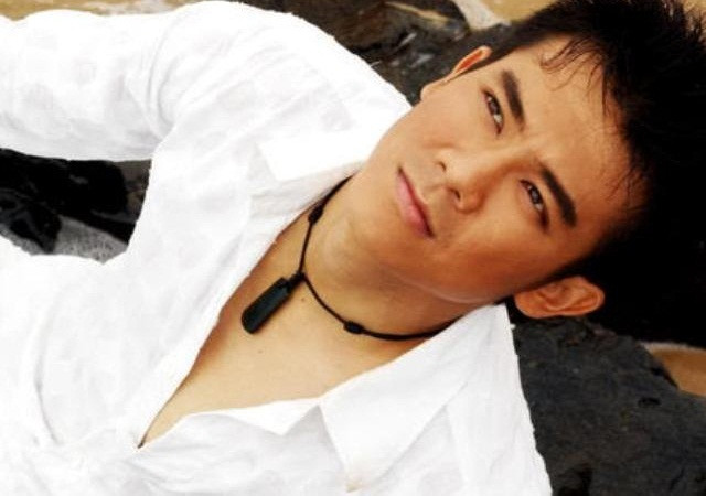 Ca sĩ Vân Quang Long. 