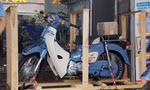 Bản độ ‘nhẹ’ Honda Super Cub 50 Final Edition giá trên 100 triệu đồng