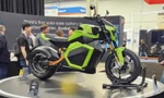 Xuất hiện xe máy điện đi được 600 km mỗi lần sạc