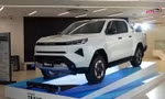 Ảnh thực tế bán tải điện đầu tiên của Toyota