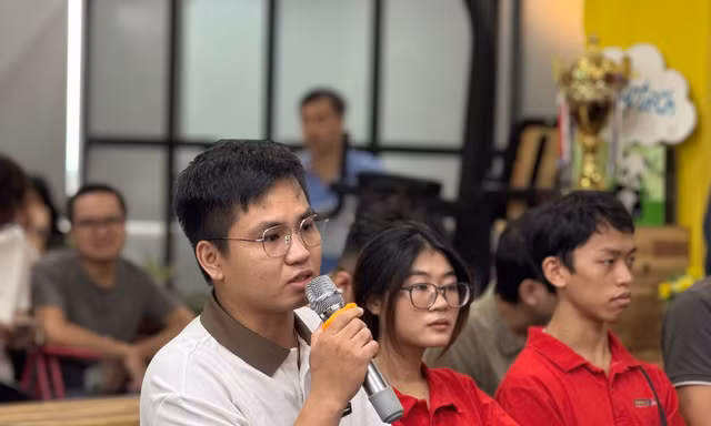 Lời giải cho bài toán ‘thiếu định hướng’ của Gen Z trong kỷ nguyên AI