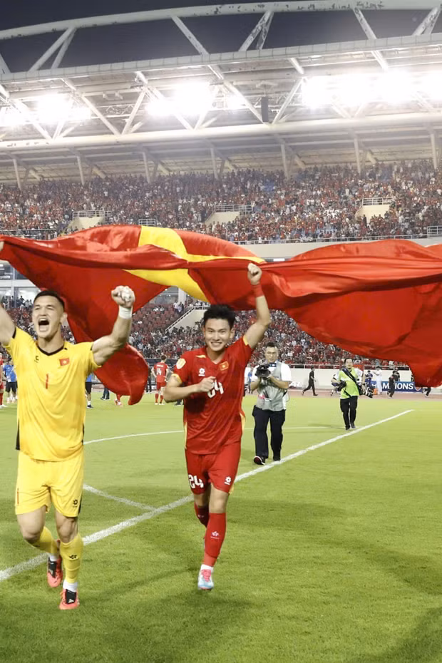 Khoảnh khắc Mỹ Đình 'vỡ òa' khi tuyển Việt Nam vô địch ASEAN Cup 2026