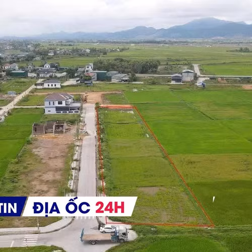 Địa ốc 24H: Đề nghị đánh thuế BĐS 'ngủ im' hàng chục năm; đất vùng quê có lô giá khởi điểm gần 5 tỷ không người đấu