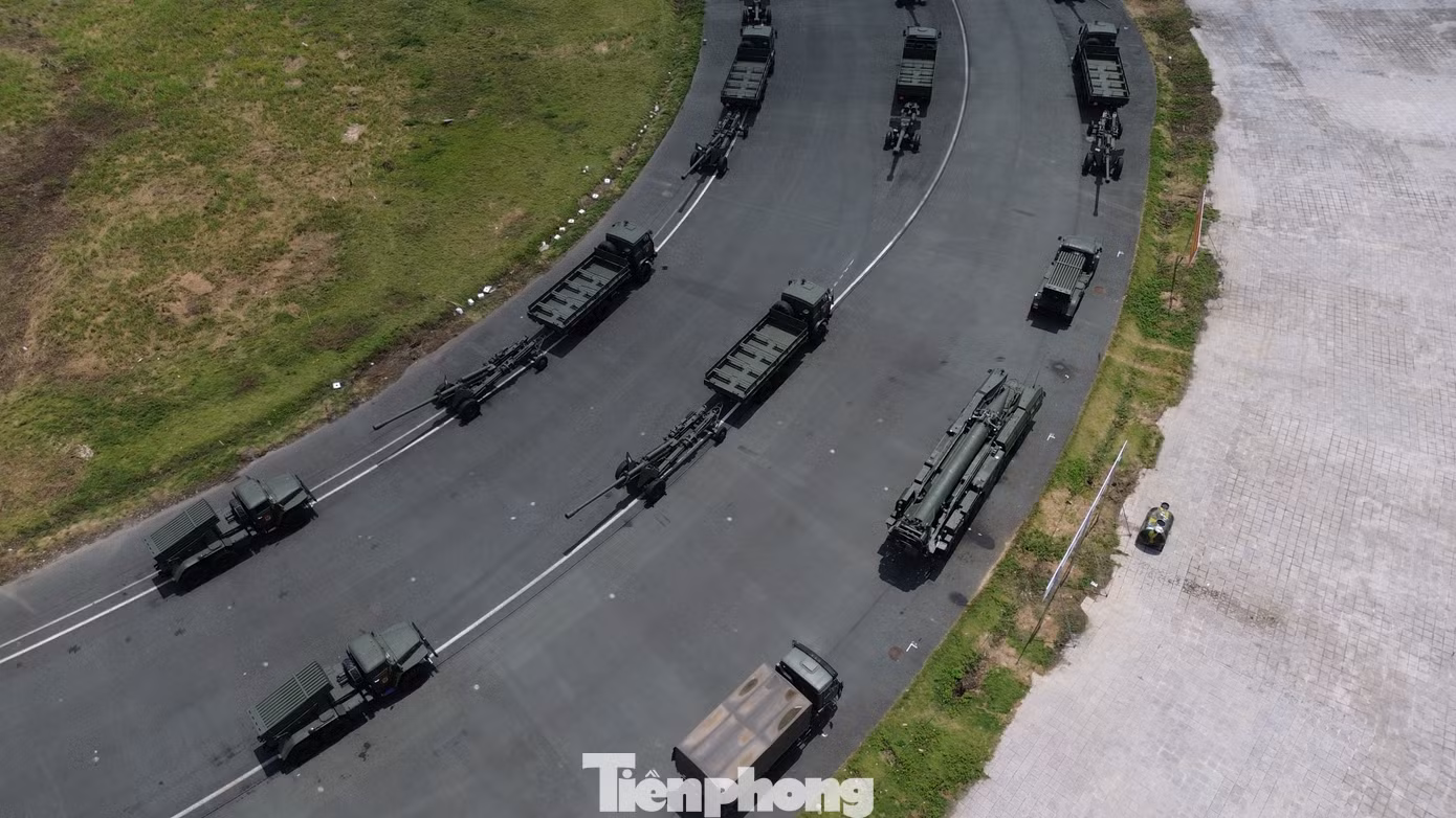 tp-12-8325.jpg