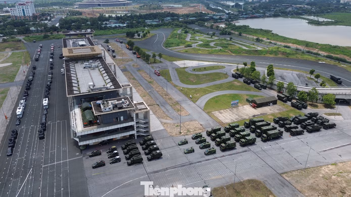 tp-11-8895.jpg