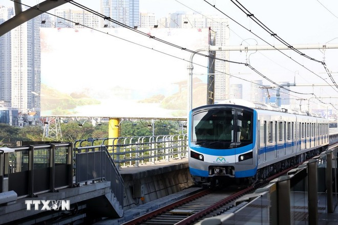 Tuyến metro Bến Thành-Suối Tiên . (Ảnh: Hồng Đạt/TTXVN)