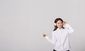 Nhà tâm lý học người Hàn Quốc Suh Eun Kook chia sẻ bí quyết đơn giản để có được hạnh phúc