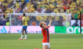 Andreas Schjelderup: 'Bom tấn mới của World Cup'
