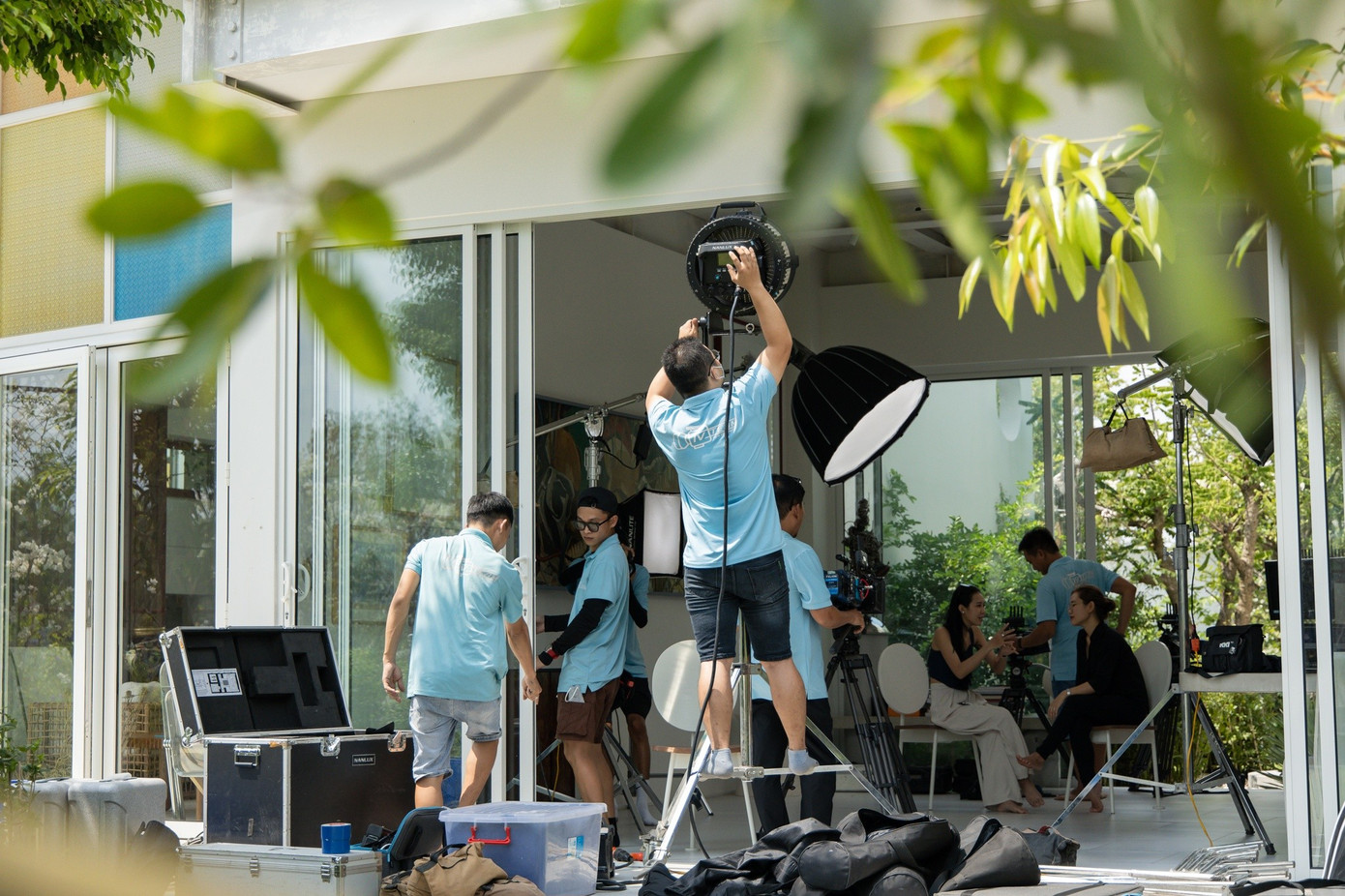 Chuỗi video podcast How2Money không ngừng đổi mới, mang đến các nội dung thiết thực với hình thức sáng tạo hơn. Ảnh: Phương Lâm.