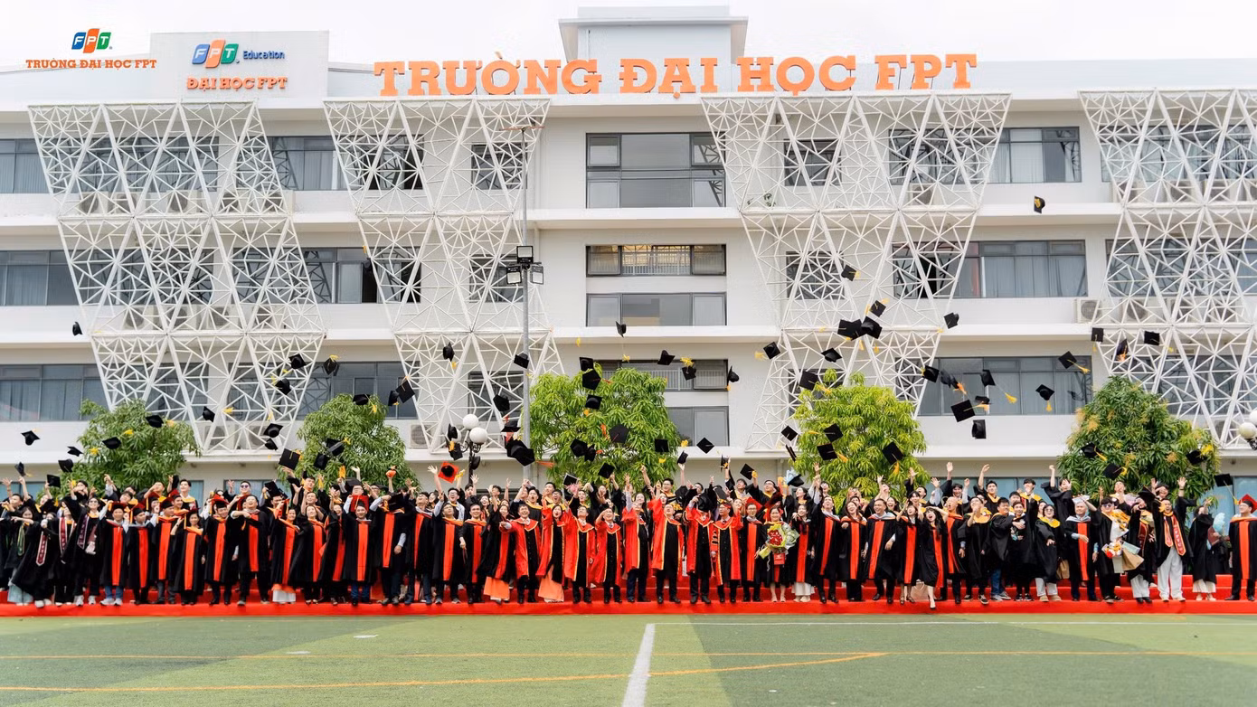 anh-1-dh-fpt-can-tho.jpg