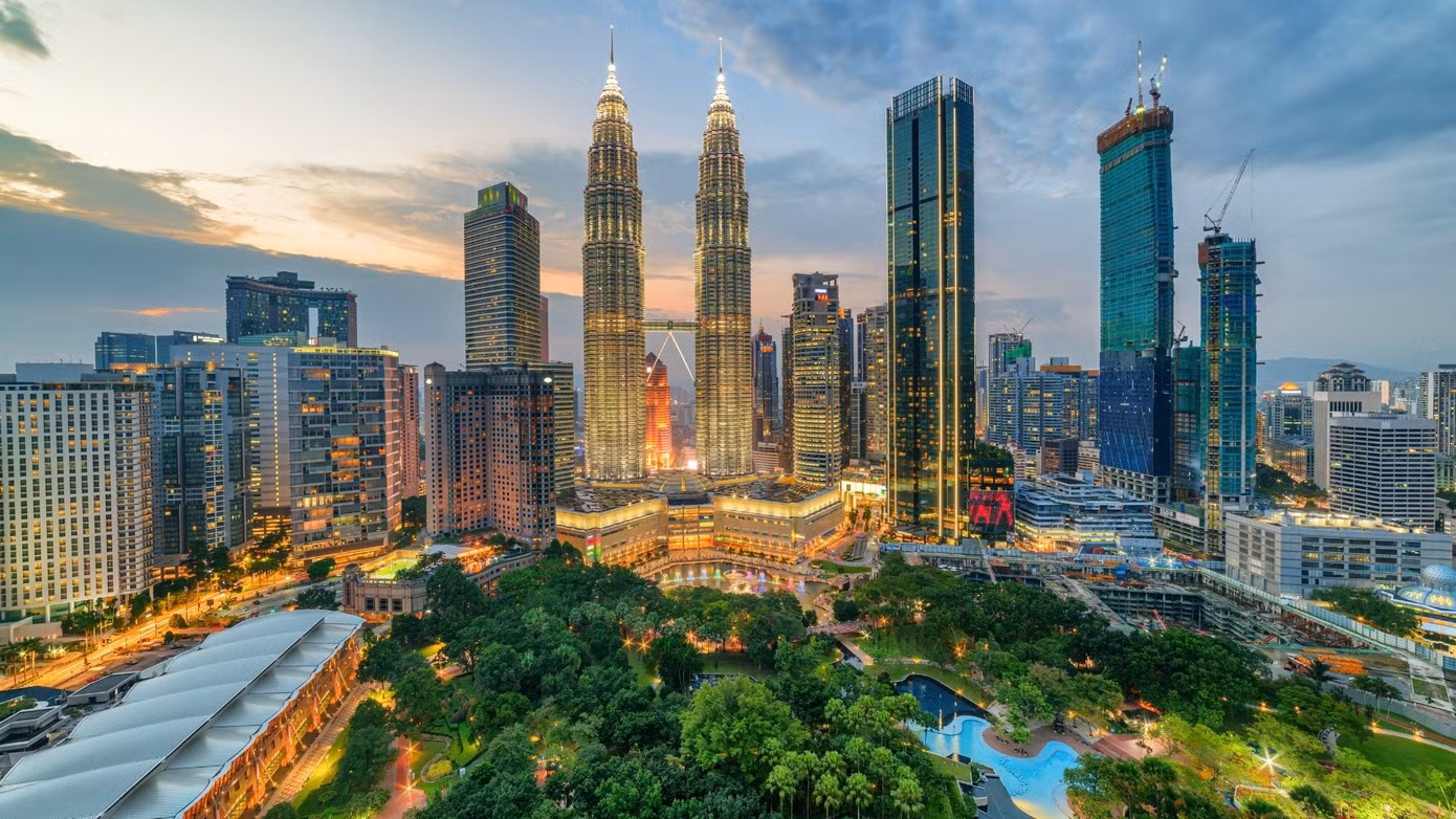 petronas-twin-towers.jpg