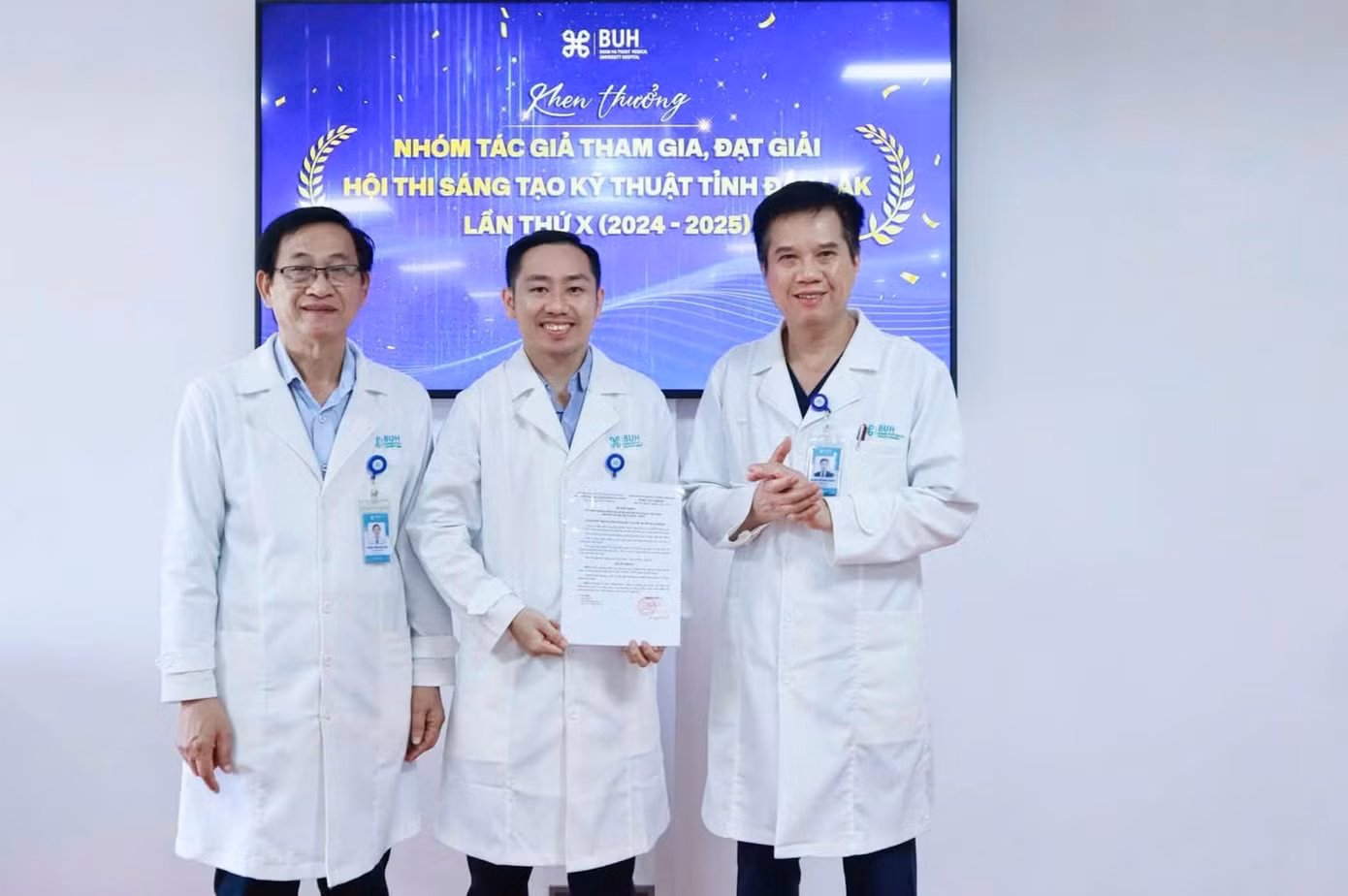 anh-3-3201.jpg