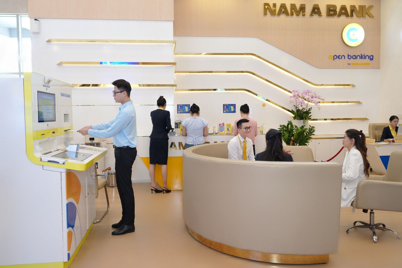 nam-a-bank-2.jpg