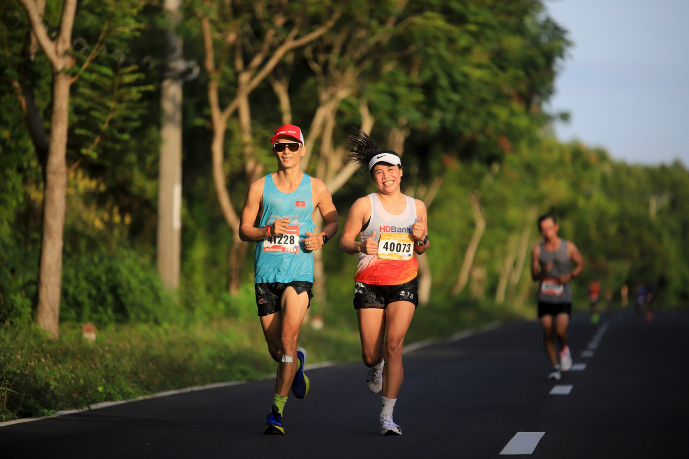 Các vận động viên của câu lạc bộ HDBank Runners đã sẵn sàng tái xuất trên đường chạy xanh hinh-6-cac-van-dong-vien-cua-cau-lac-bo-hdbank-runners-da-san-sang-tai-xuat-tren-duong-chay-xanh.jpg