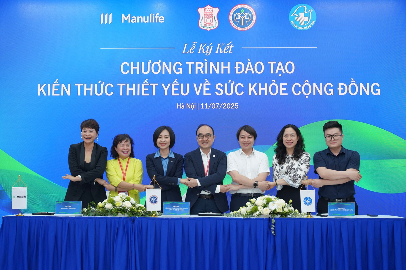 Sự hợp tác giữa Manulife Việt Nam và các cơ sở đào tạo chuyên môn y khoa góp phần giúp mang lại giá trị lâu dài cho người tham gia bảo hiểm. Ảnh: Hiền Hà. hinh-1-6763.jpg