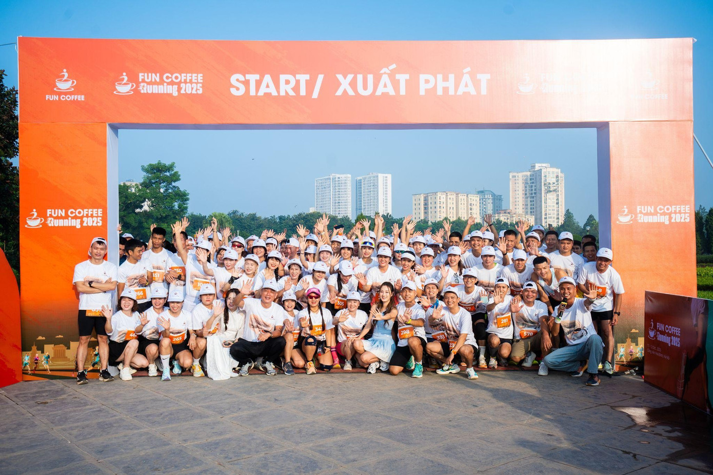 أجواء مثيرة على خط البداية للحدث الداخلي Fun Coffee Running Day 2025 image001-26.jpg