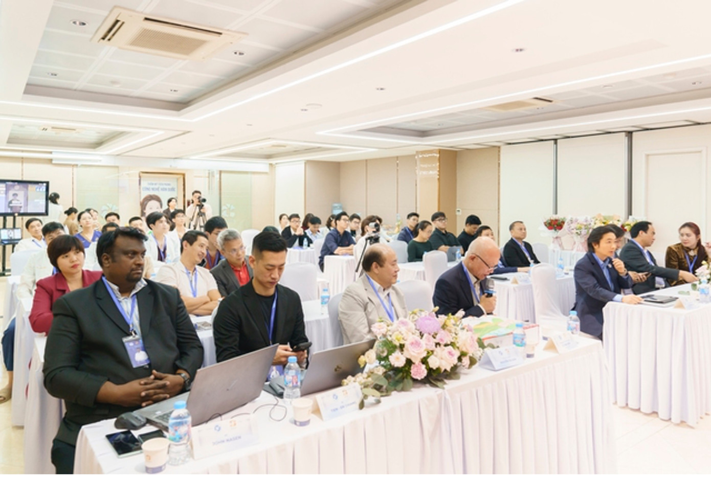anh-1-toan-canh-hoi-thao.jpg