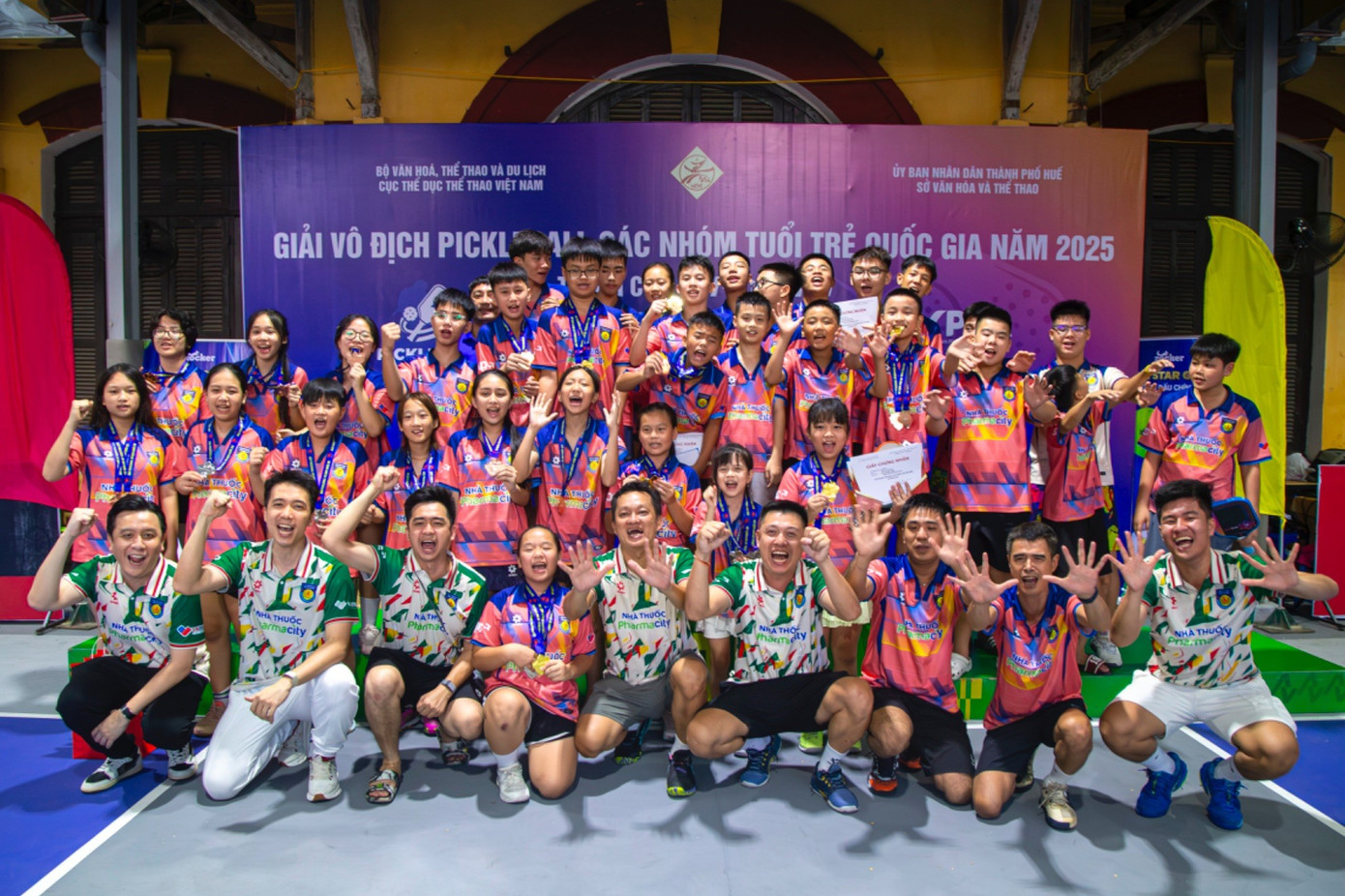 CLB Pickleball CAND Junior gồm 40 vận động viên nhí cùng ban huấn luyện dồn toàn lực cho Giải Vô địch Pickleball Các nhóm tuổi trẻ Quốc gia 2025. image001-6431.jpg