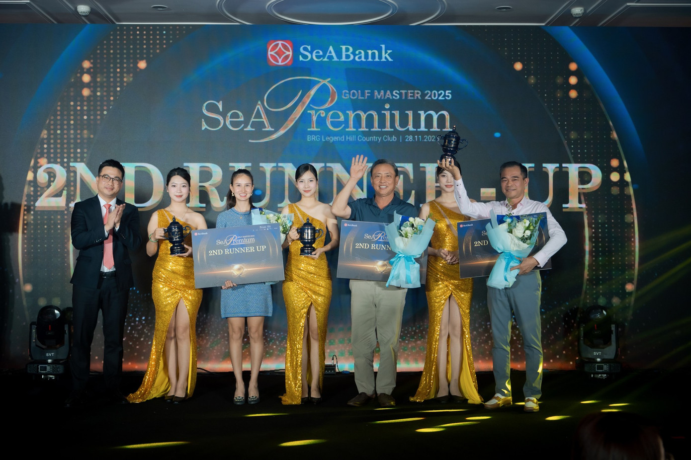 이 토너먼트는 상류층 선수들에게 걸맞은 매력적인 상품들을 많이 제공합니다.