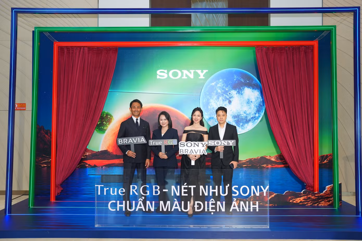 sony-electronics-viet-nam-gioi-thieu-dai-san-pham-tv-bravia-moi.jpg