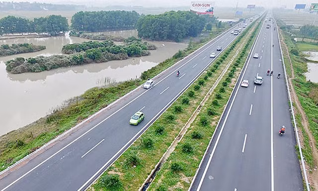 Cao tốc Hà Nội - Bắc Giang.