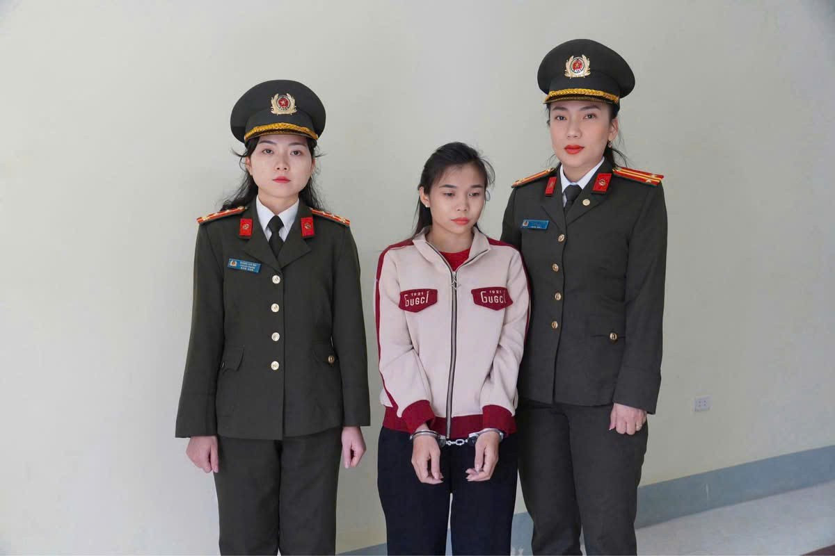 ‘Mượn’ thông tin cá nhân, điện thoại của bạn bè rồi biến họ thành con nợ