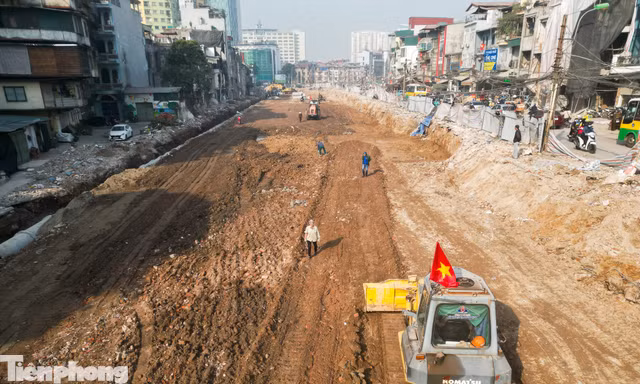 Cận cảnh công trường Vành đai 1 Hà Nội những ngày đầu năm