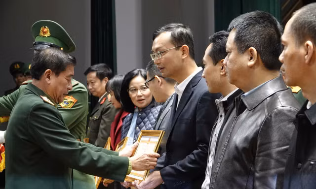 Thượng tướng Trương Thiên Tô: 'Cần tạo điều kiện khai thác thông tin tuyên truyền về Quân đội'