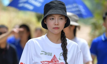 Á hậu Châu Anh: 'Tôi xót xa khi chứng kiến cảnh tượng ở Thái Nguyên sau lũ' 