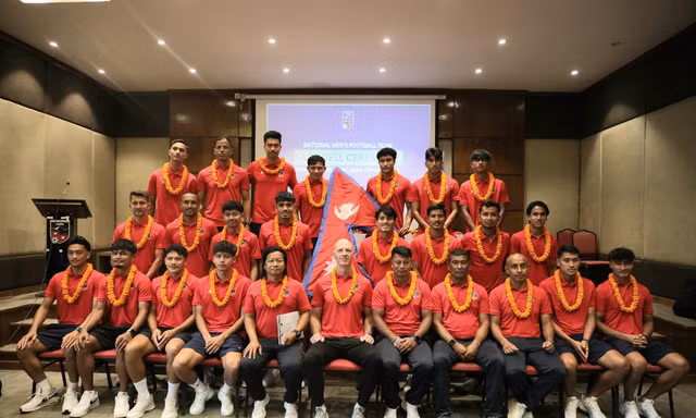 Nghịch lý bóng đá Nepal