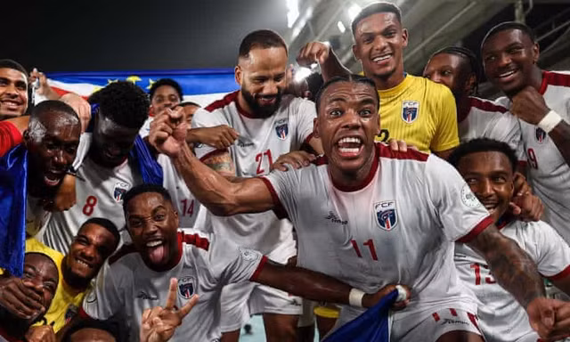 Quốc đảo có diện tích chỉ lớn hơn 3 tỉnh của Việt Nam lần đầu giành vé tới World Cup