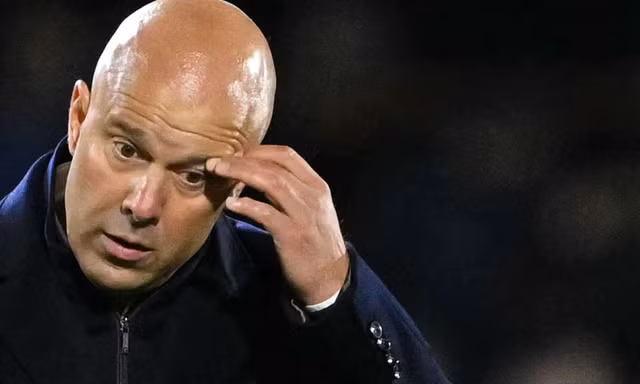 Nếu Liverpool lại thua, Arne Slot sẽ biện minh theo cách nào? 