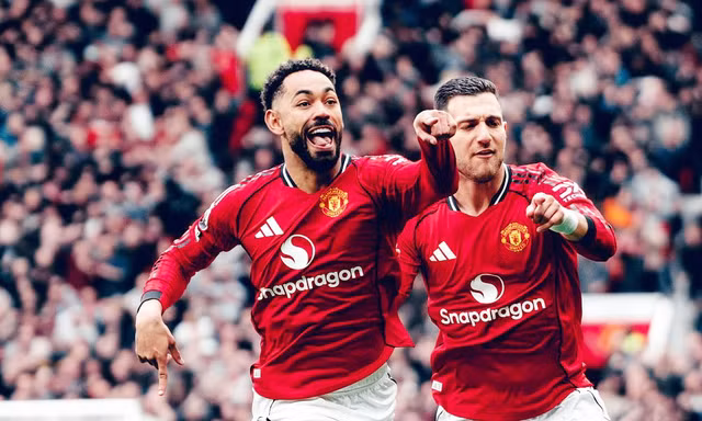 Trực tiếp MU vs Liverpool 1-0 (H1): Vào!!! MU nhân đôi cách biệt 