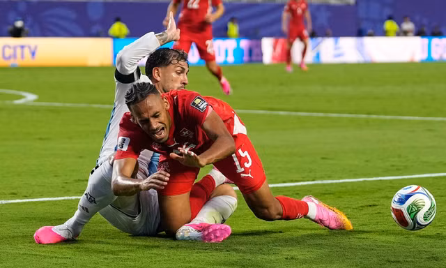 Trực tiếp Argentina 2-1 Thụy Sĩ (Hiệp phụ): Alvarez lập siêu phẩm