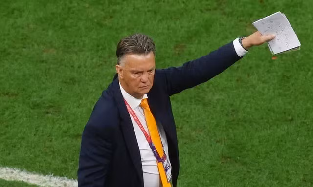 HLV Van Gaal sẽ lần thứ 4 dẫn dắt tuyển Hà Lan?