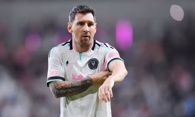 Messi tái xuất kém may mắn trong màu áo Inter Miami