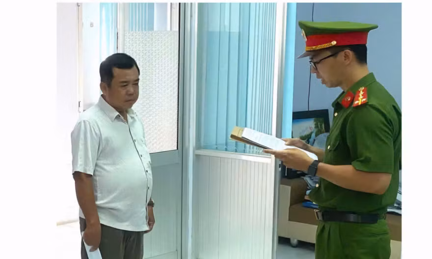 Khởi tố nguyên Hiệu trưởng Cao đẳng Nghề Kiên Giang