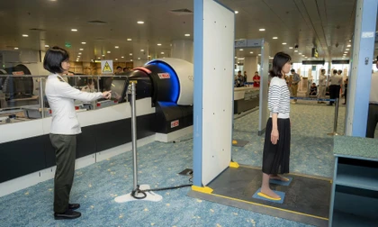 Hệ thống soi chiếu thông minh, kiểm tra an ninh chỉ vài giây ở sân bay Nội Bài