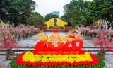 ​Công viên Hà Nội 'thay da đổi thịt', trang trí rực rỡ đón Xuân